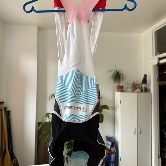 NWT Castelli XS Women’s Bib Shorts Rosso Corsa - Picture 2 of 9